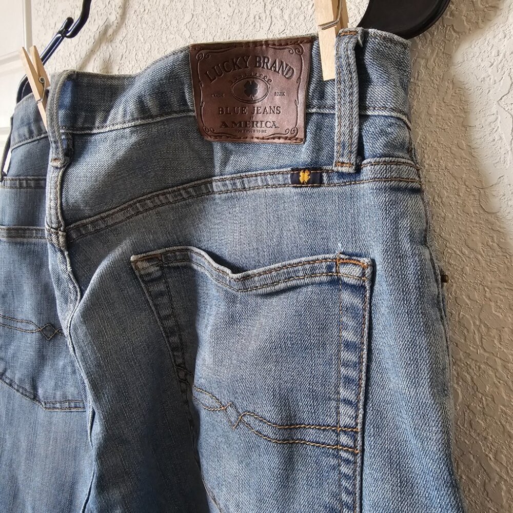 Lucky Brand Men's Straight Leg Blue Jeans
